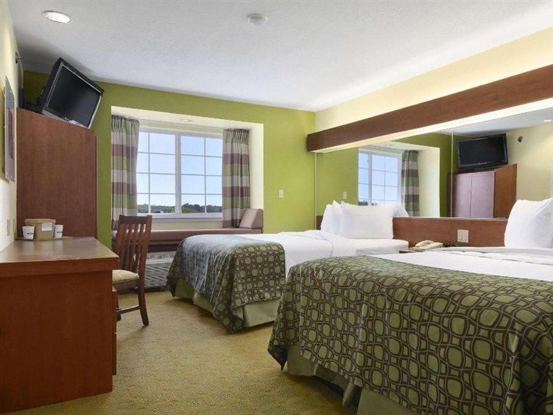 Super 8 By Wyndham San Antonio Airport North Hotel Luaran gambar