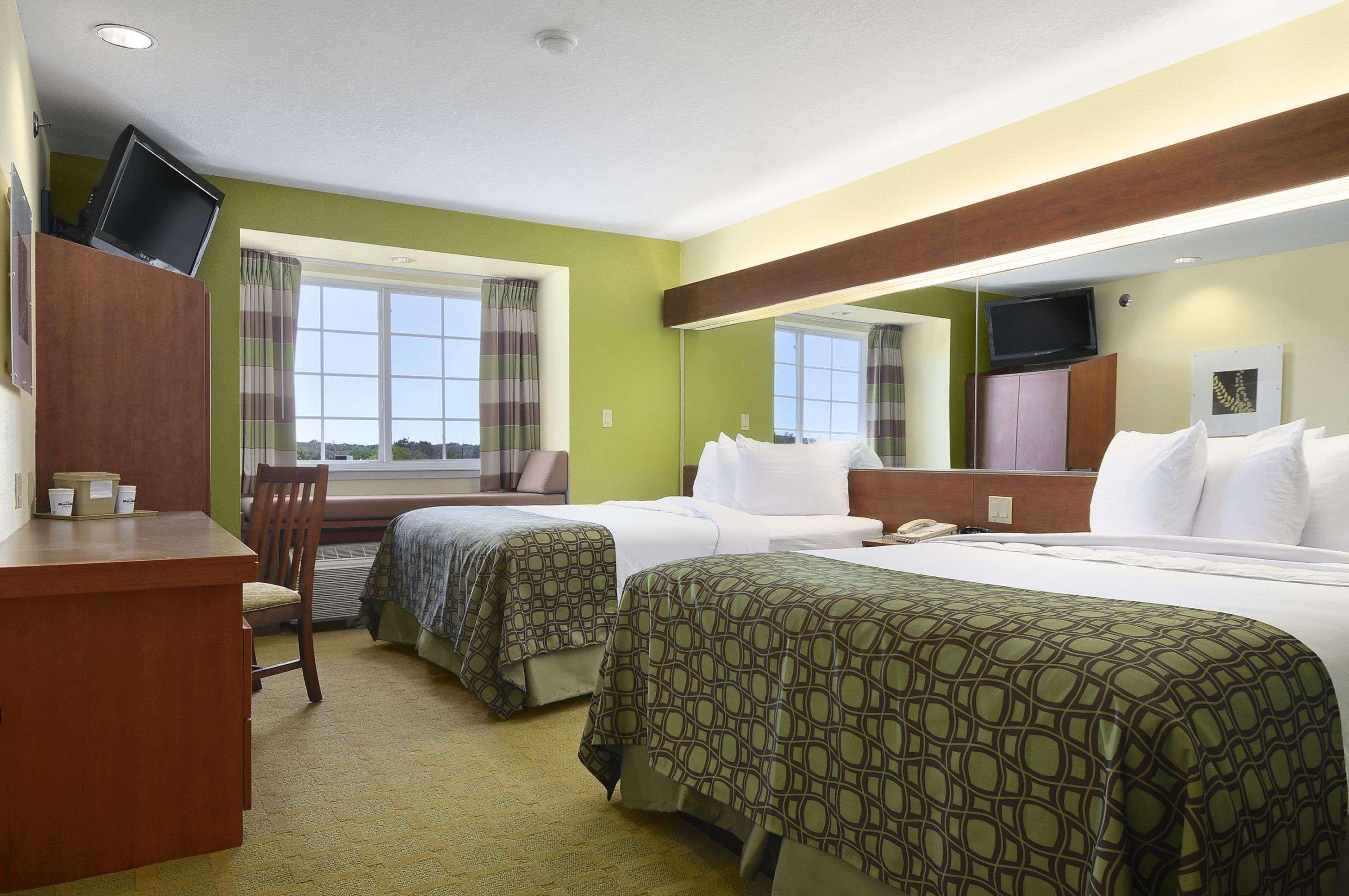Super 8 By Wyndham San Antonio Airport North Hotel Luaran gambar